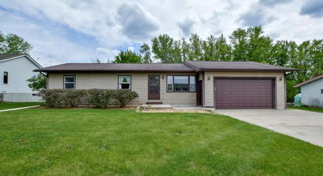Photo of 105 Dougherty Ct, Ridgeway, WI 53582