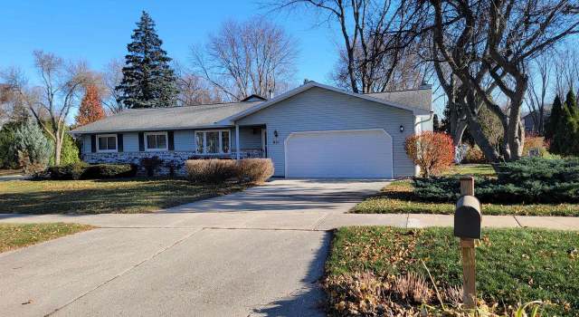 Photo of 821 N Westfield Rd, Madison, WI 53719