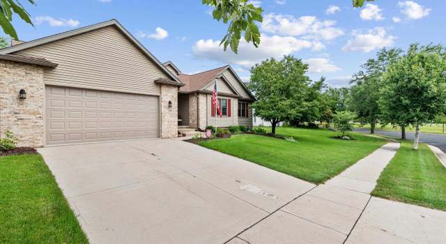 Photo of 724 Harvest Ln, Stoughton, WI 53589