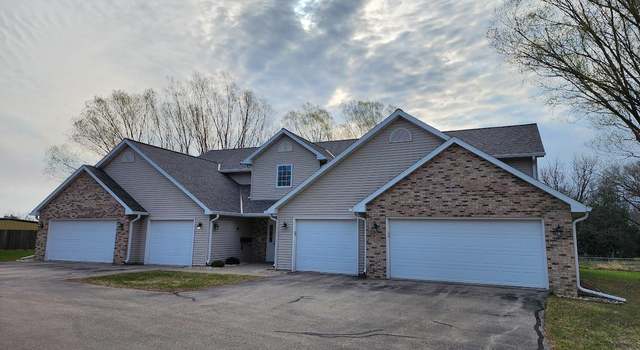 Photo of 496 Cledell St #4, Oregon, WI 53575