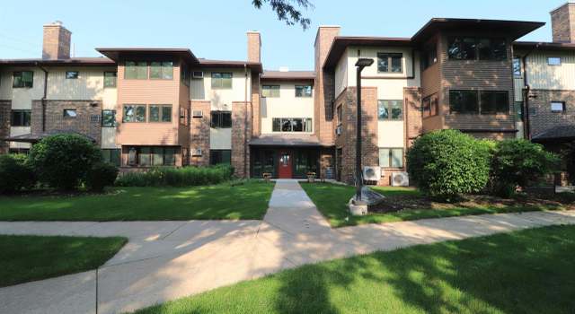 Photo of 1 Maple Wood Ln #202, Madison, WI 53704
