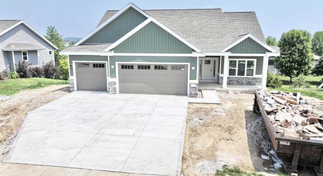 Photo of 500 Whitford Ave, Prairie Du Sac, WI 53578
