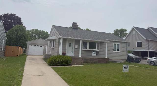 Photo of 1713 Vahlen St, Madison, WI 53704