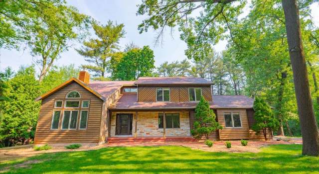 Photo of 1810 Thorstrand Rd, Madison, WI 53705
