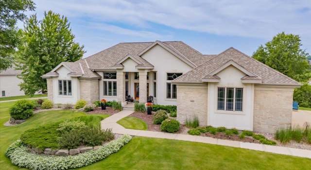 Photo of 802 Hidden Cave Rd, Madison, WI 53717