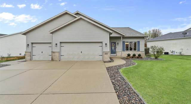 Photo of 3257 Edmonton Dr, Sun Prairie, WI 53590
