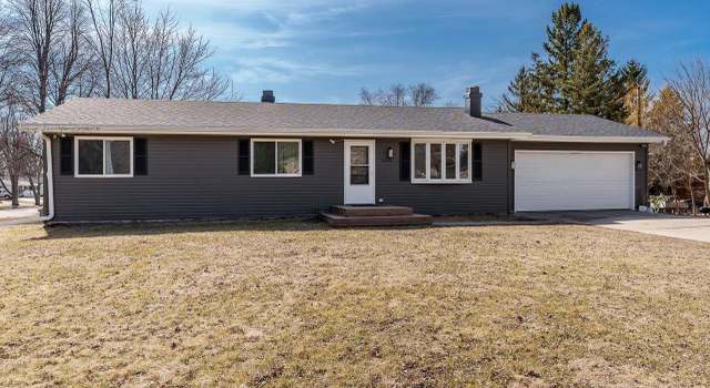 Photo of 2102 Poff St, Beloit, WI 53511