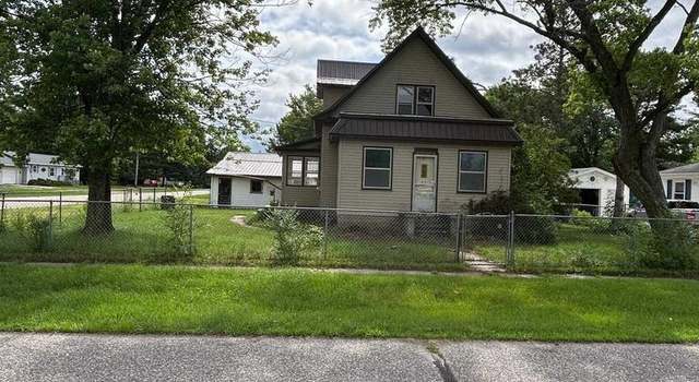 Photo of 143 N Clark St, Lone Rock, WI 53556