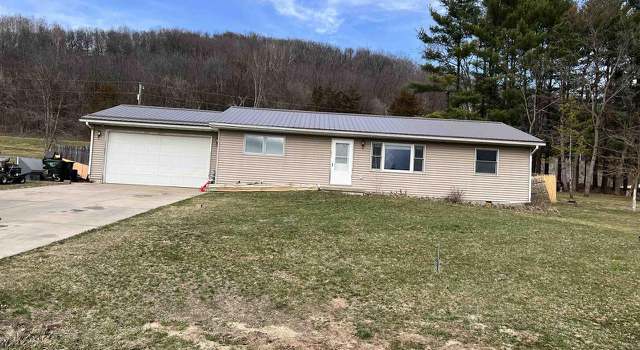 Photo of 28551 Clary Ln, Richland Center, WI 53581