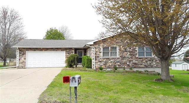 Photo of 1045 E Circle Dr, Highland, WI 53543