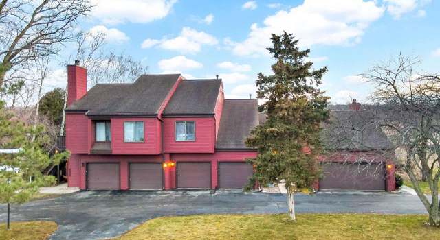 Photo of 4413 Crescent Rd, Fitchburg, WI 53711
