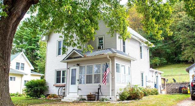 Photo of 126 S Maiben St, Readstown, WI 54652
