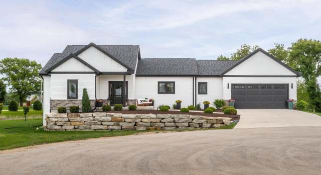 Photo of 2515 Bass Rd, Cottage Grove, WI 53527