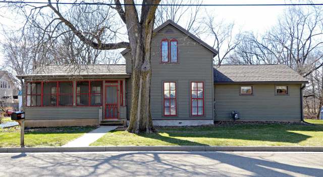 Photo of 110 Bridge St, Mazomanie, WI 53560