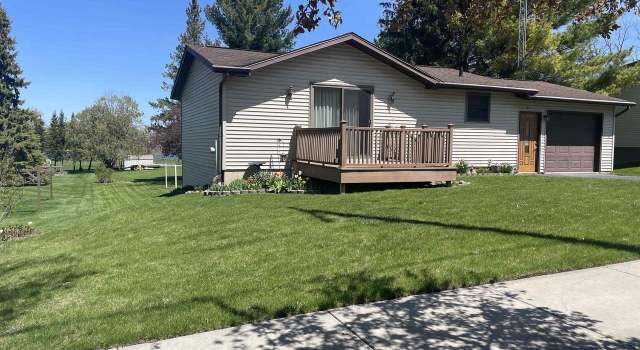 Photo of 615 W Main St, Brandon, WI 53919