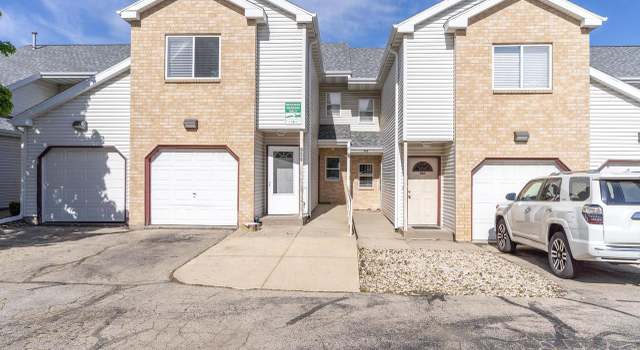 Photo of 956 Rockefeller Ln, Madison, WI 53704