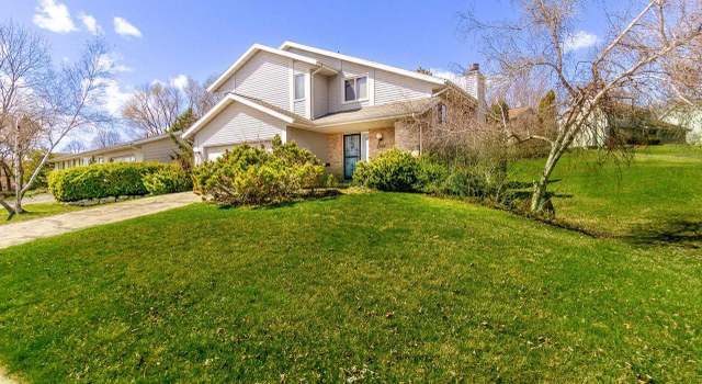 Photo of 6202 Waterford Rd, Madison, WI 53719