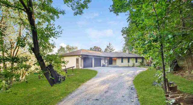 Photo of E13293 Point Of View Rd, Merrimac, WI 53561