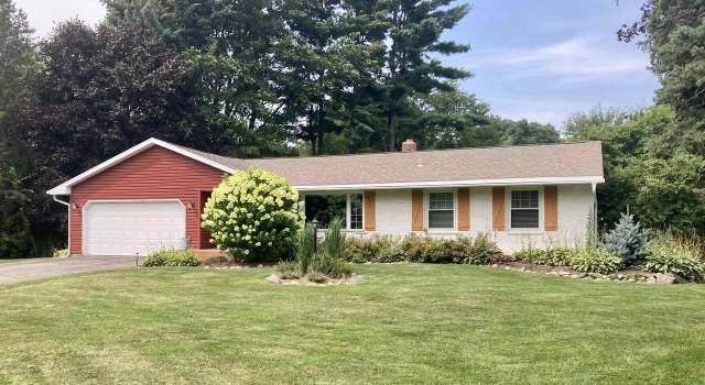 Photo of 5594 Lavin Way, Waunakee, WI 53597
