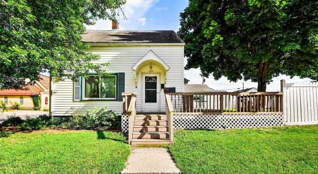 Photo of 222 E Conant St, Portage, WI 53901