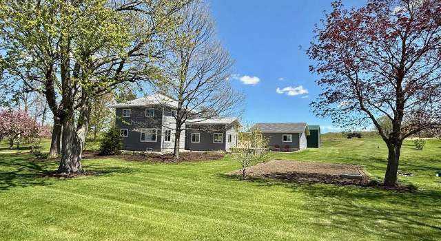 Photo of 4528 N Coon Island Rd, Evansville, WI 53536