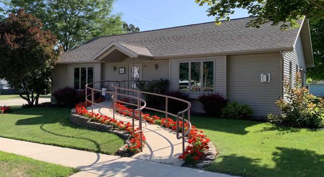 Photo of 203 S Main St, Oakfield, WI 53065