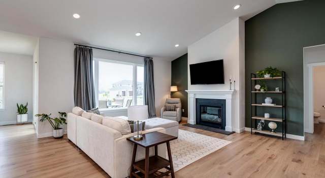 Photo of 5819 Eagle Prairie Ct, Waunakee, WI 53597