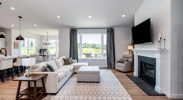Photo of 5819 Eagle Prairie Ct, Waunakee, WI 53597