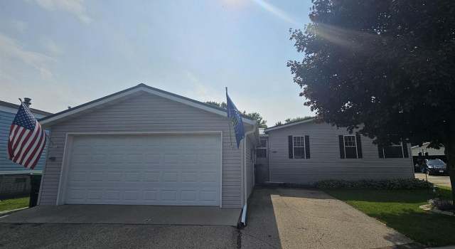 Photo of 1406 Flyway Dr, Waupun, WI 53963