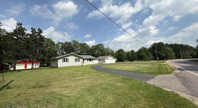 Photo of 115 Washburn St, Camp Douglas, WI 54618