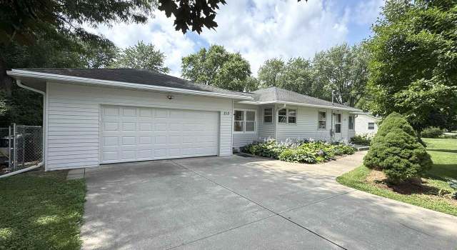 Photo of 215 E Dean Ave, Madison, WI 53716