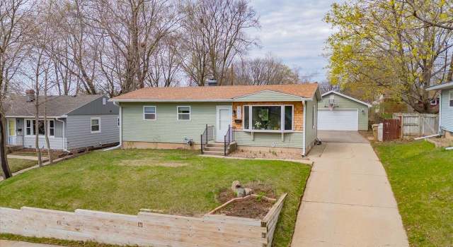 Photo of 3606 Dryden Dr, Madison, WI 53704