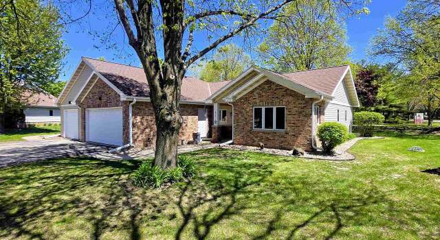 Photo of 11 Saukdale Trl, Madison, WI 53717