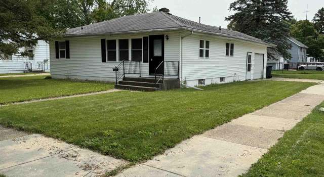 Photo of 1723 Barham Ave, Janesville, WI 53548