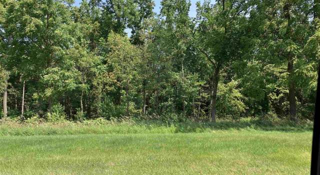 Photo of 1033 Newbury Dr, Lancaster, WI 53813