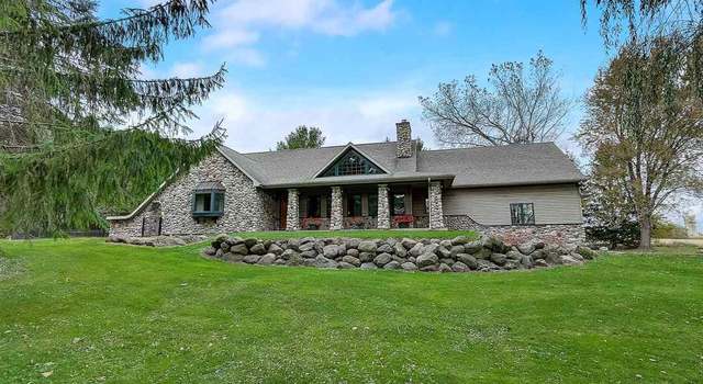 Photo of 946 Canal Rd, Marshall, WI 53559