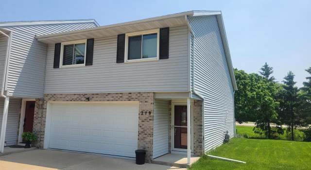 Photo of 219 Broadway Dr, Sun Prairie, WI 53590