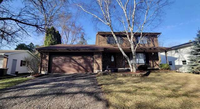 Photo of 1010 Hathaway Dr, Madison, WI 53711