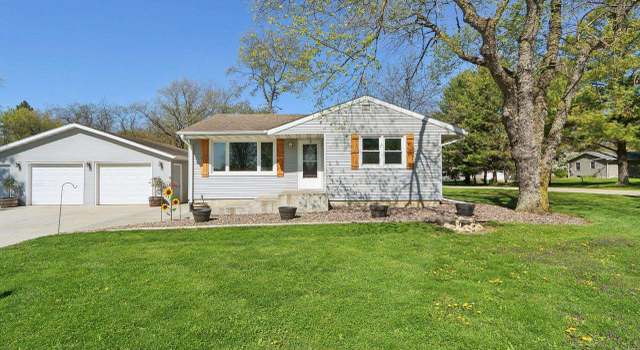 Photo of N6529 Elder Rd, Delavan, WI 53115