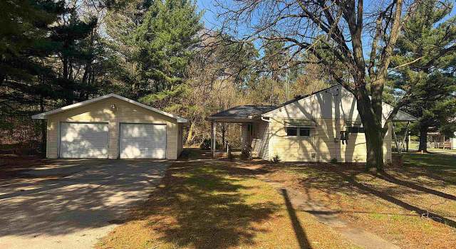 Photo of 111 W Washington Ave, Redgranite, WI 54970