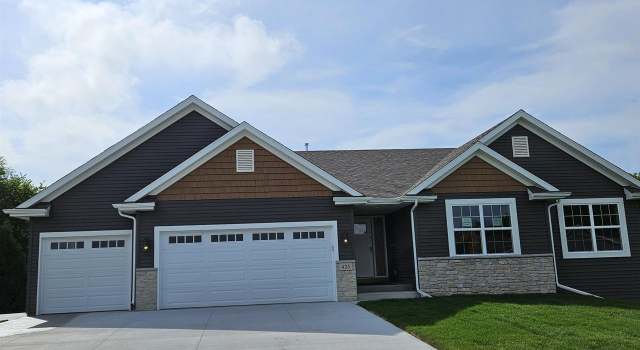 Photo of 425 Paulson St, Beloit, WI 53511
