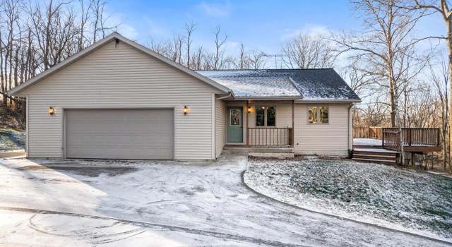 Photo of N5039 Hemlock St, Poynette, WI 53955
