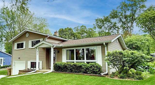 Photo of 813 Redland Dr, Madison, WI 53714