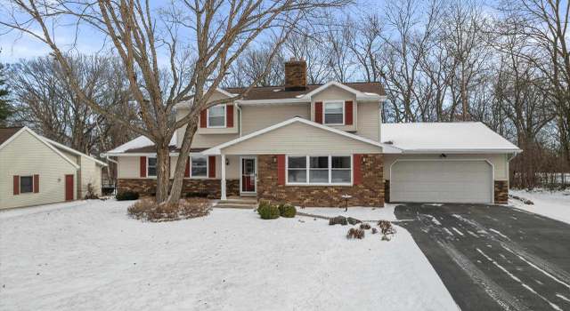 Photo of 2478 Pinto Trl, Mcfarland, WI 53558