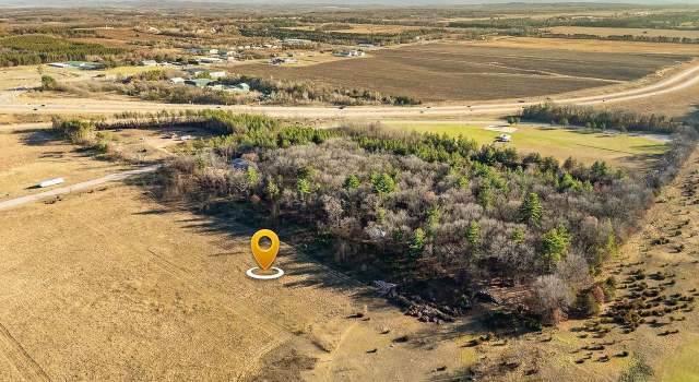Photo of Lot 3 Giebel Ct, Baraboo, WI 53913