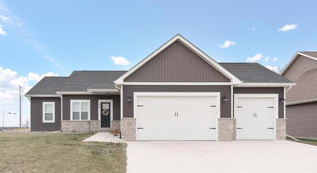Photo of 501 Greenway Point Dr, Janesville, WI 53548