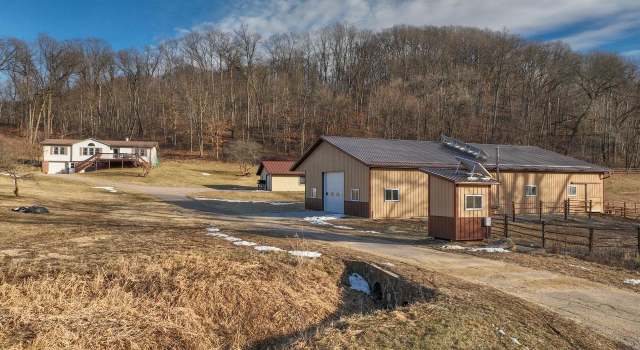 Photo of 27325 Munz Dr, Lone Rock, WI 53556