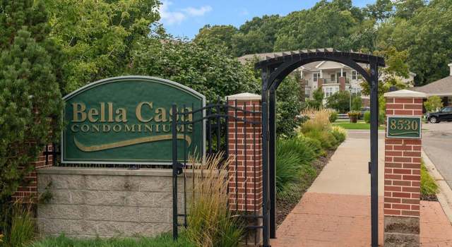 Photo of 8510 Greenway Blvd #104, Middleton, WI 53562