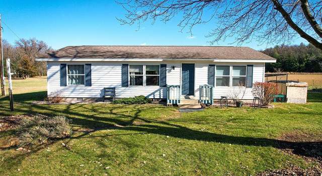 Photo of W3044 55th St, Lyndon Station, WI 53944
