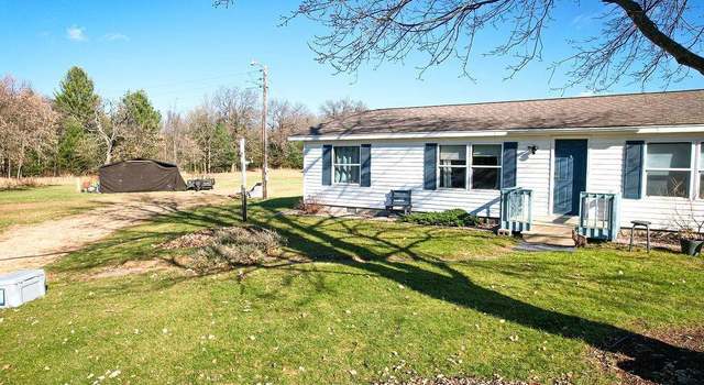 Photo of W3044 55th St, Lyndon Station, WI 53944